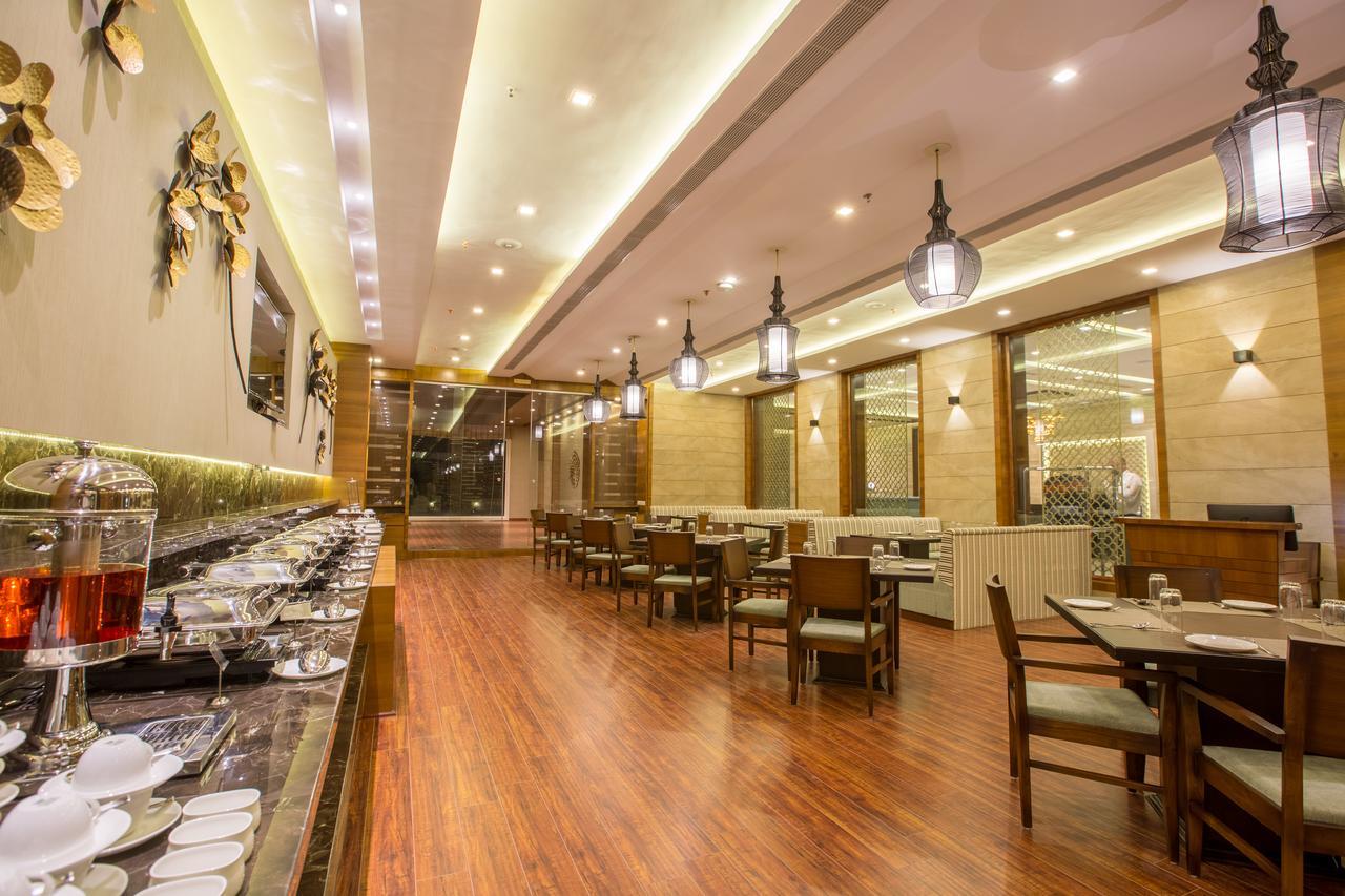 Brahma Horizon Hotel & Spa - Pushkar Bagian luar foto