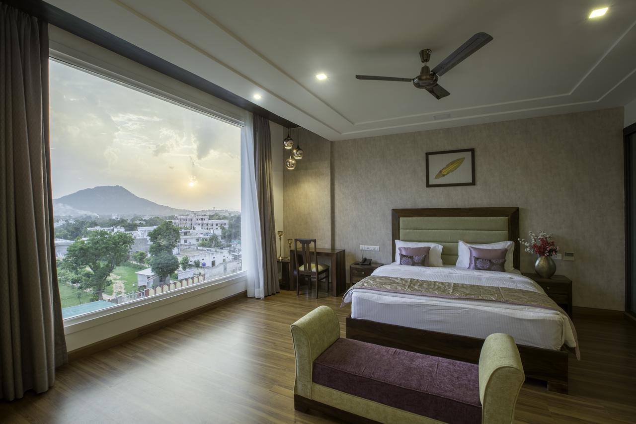 Brahma Horizon Hotel & Spa - Pushkar Bagian luar foto